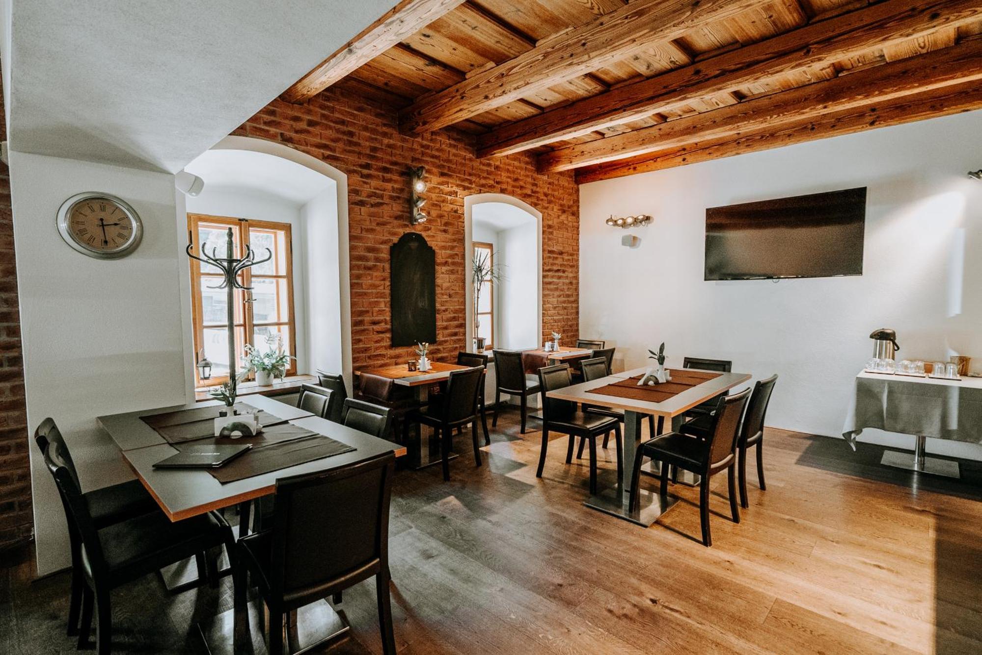Banská Štiavnica Penzion Bansky Dom מראה חיצוני תמונה