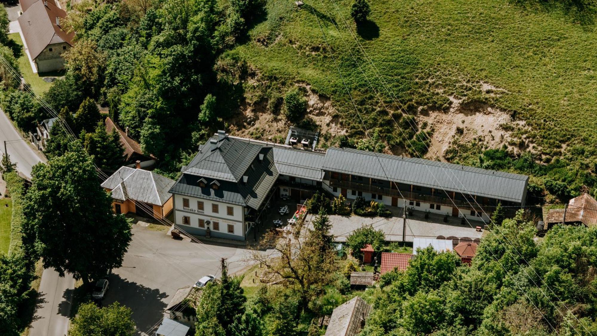 Banská Štiavnica Penzion Bansky Dom מראה חיצוני תמונה